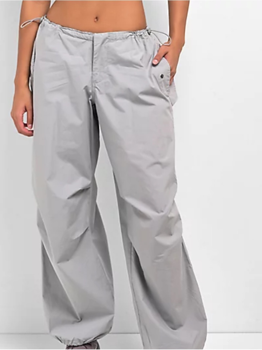 Parachute pants gray